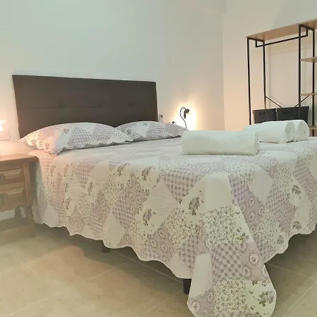 Pizarro Apartment *